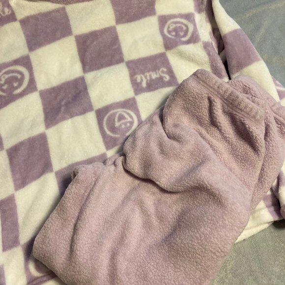 Soft Purple Fleece Pajama Set ~ Size Small - Picture 1 of 3